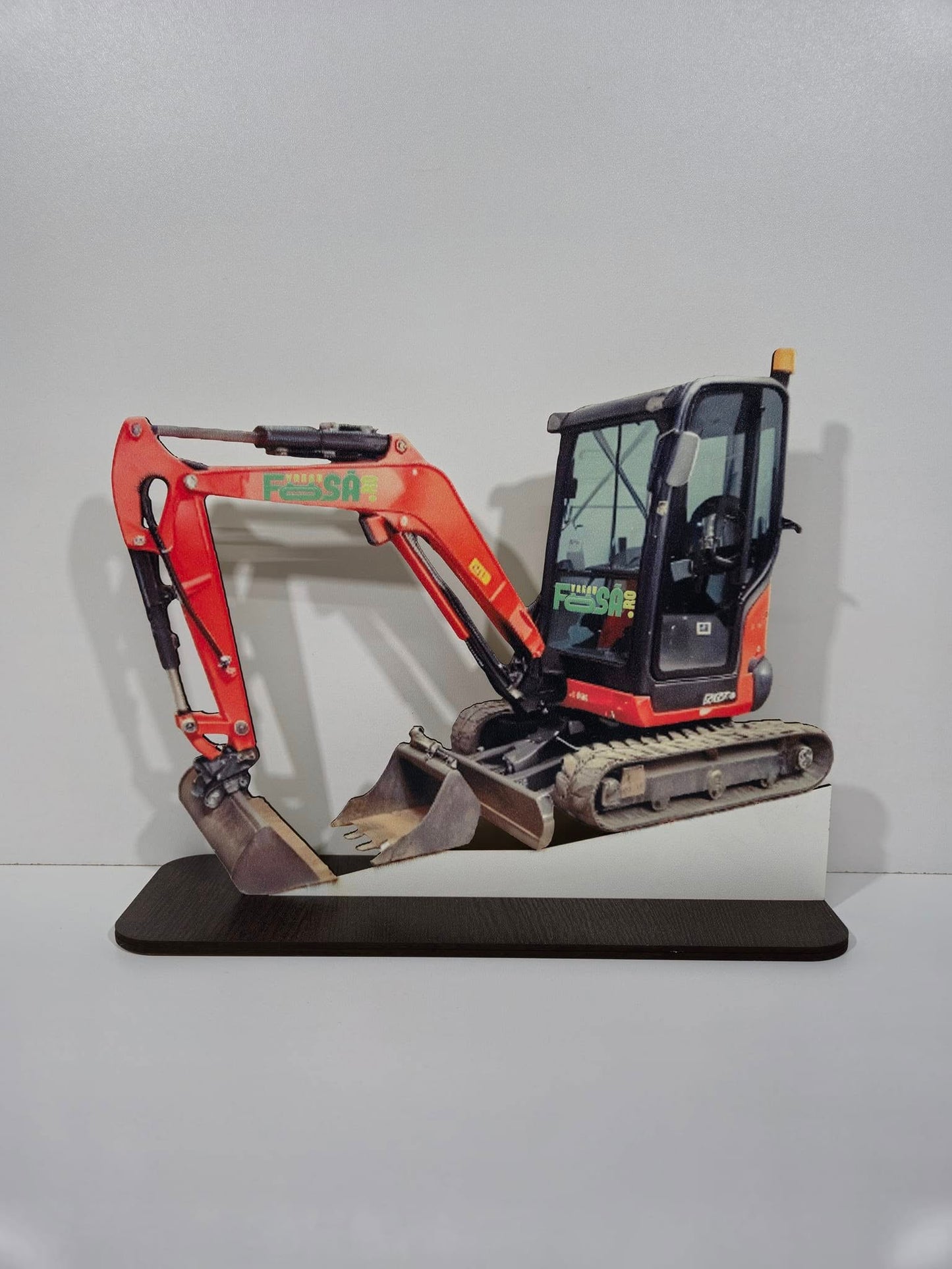 Trofeul Excavator Personalizat TAP