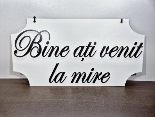 Bine ati venit la mire v1